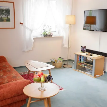 Apartmán Comfort Ferienwohnung Ostfriesengluck, 15151 *